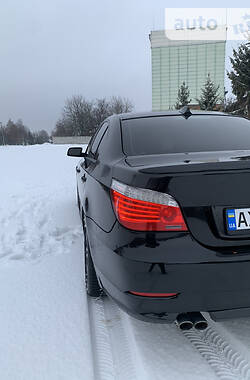Седан BMW 5 Series 2008 в 