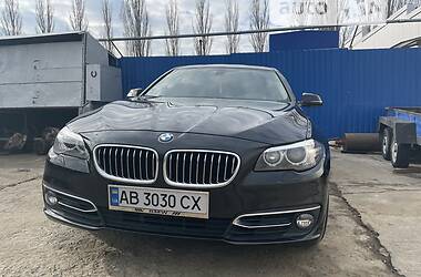 Седан BMW 5 Series 2015 в Сокирянах