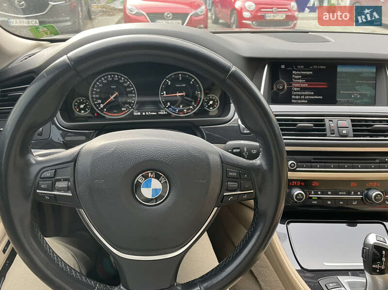 Седан BMW 5 Series 2015 в Киеве