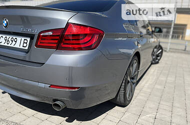 Седан BMW 5 Series 2013 в Трускавці