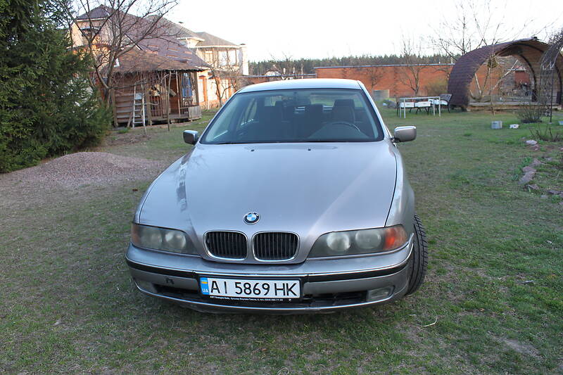 BMW 5 Series 1998