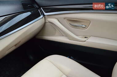 Седан BMW 5 Series 2012 в Полтаві
