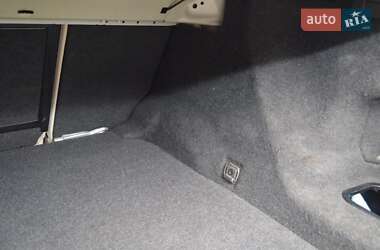 Седан BMW 5 Series 2012 в Полтаві