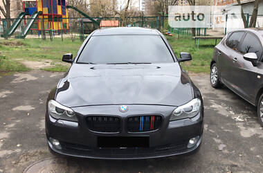 Седан BMW 5 Series 2012 в Новодністровську