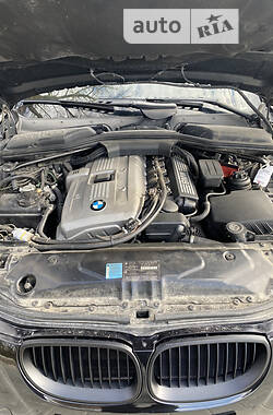 Седан BMW 5 Series 2005 в 