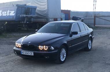 Седан BMW 5 Series 1999 в Воловце