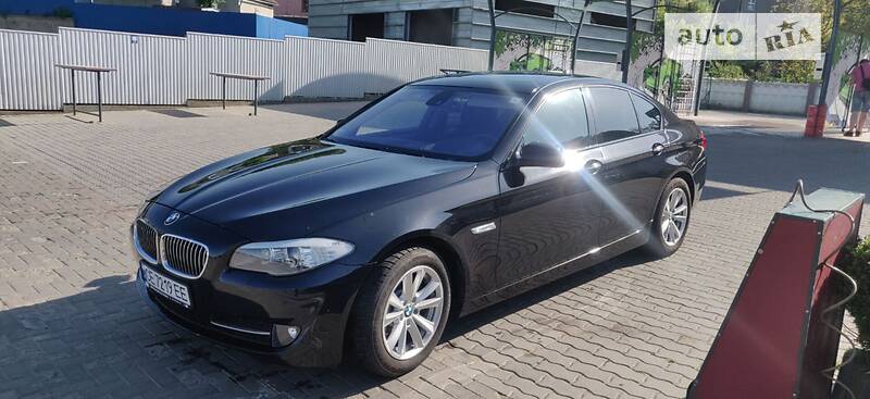 BMW 5 Series 2011