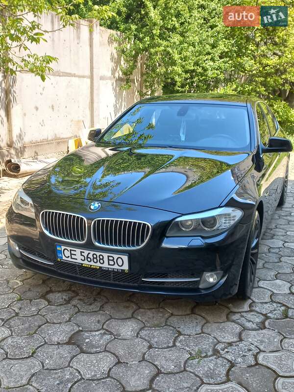 Седан BMW 5 Series 2011 в Чернівцях