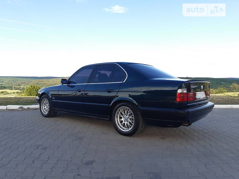 Седан BMW 5 Series 1995 в Львове