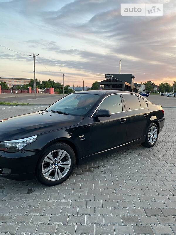 Седан BMW 5 Series 2010 в Львове фото 3 Седан BMW 5 Series 2010 в Львове