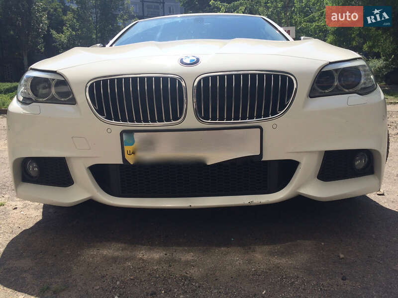 BMW 5 Series 2011