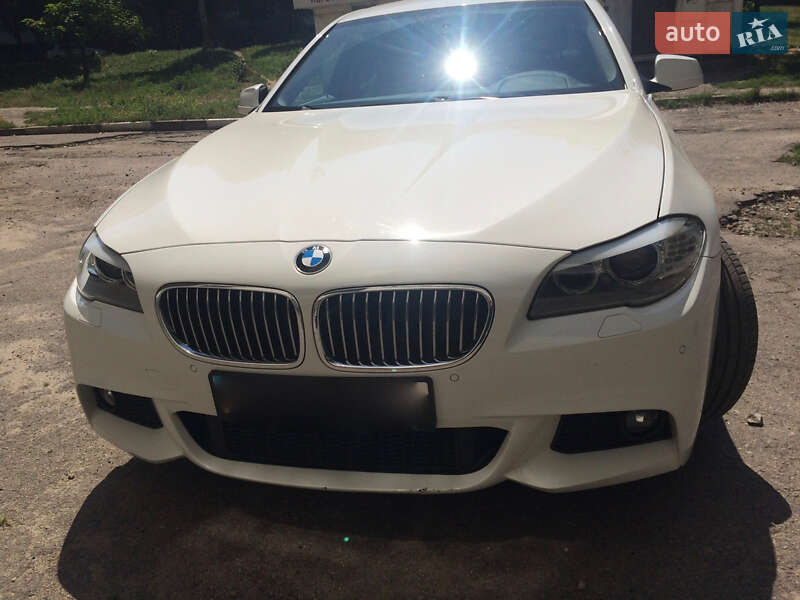 Седан BMW 5 Series 2011 в Запоріжжі