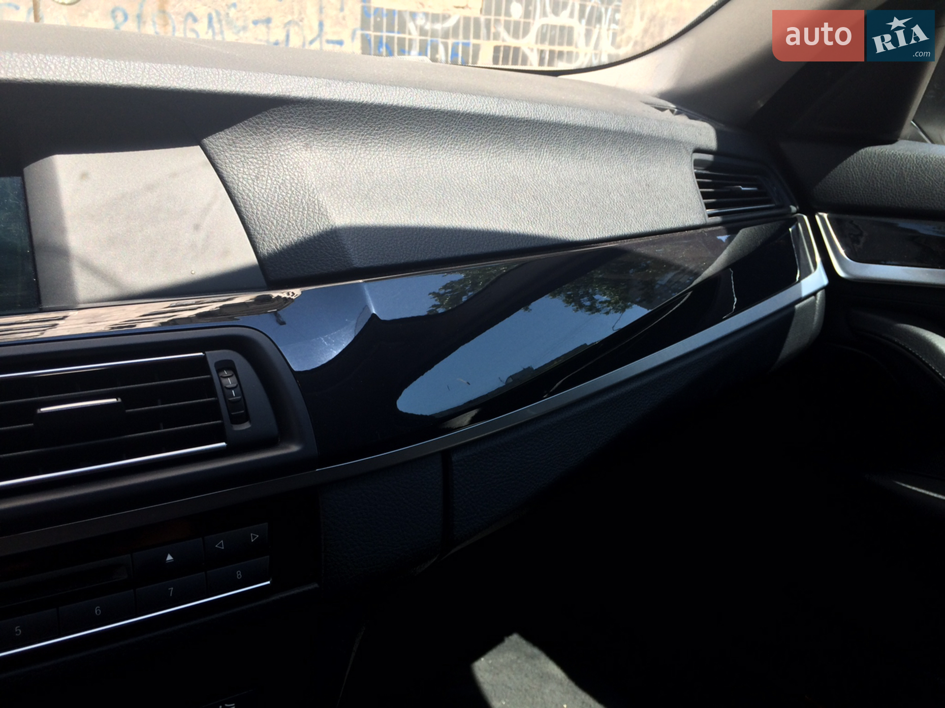 2011 BMW 5er - мініатюра 23