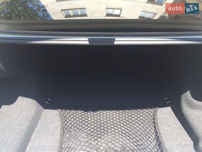 Седан BMW 5 Series 2011 в Запоріжжі