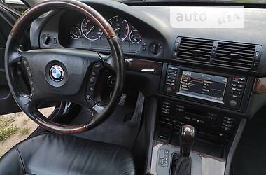 Универсал BMW 5 Series 2003 в Вишневом