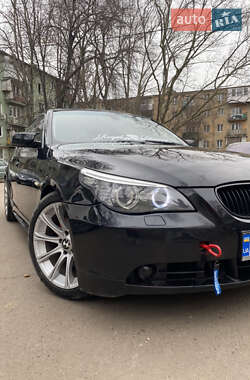 Седан BMW 5 Series 2009 в 