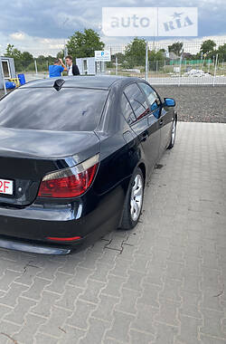 Седан BMW 5 Series 2006 в Нововолынске