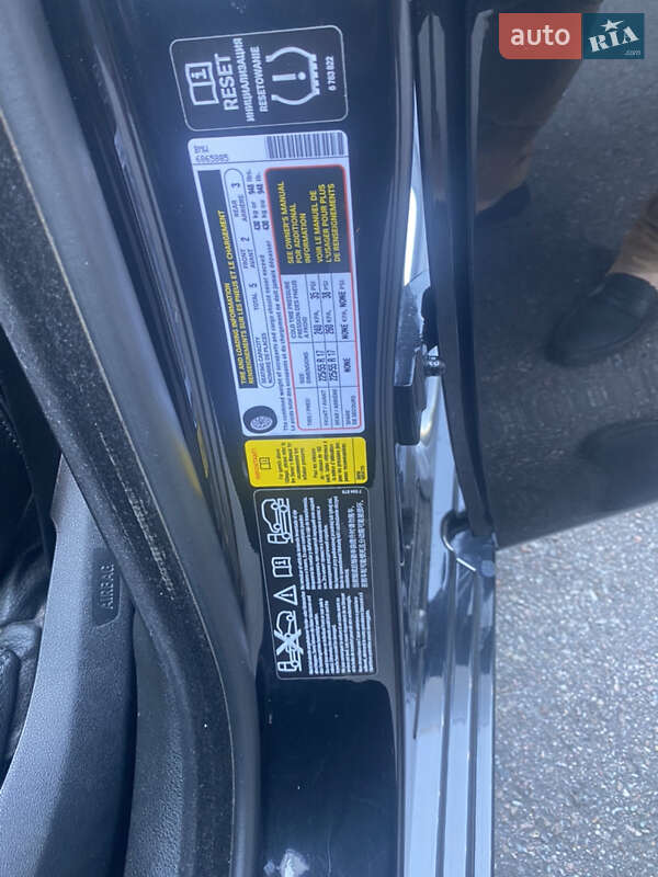 Седан BMW 5 Series 2014 в Киеве