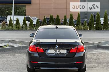 Седан BMW 5 Series 2012 в Днепре