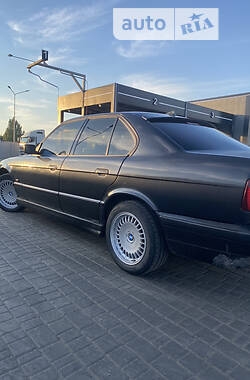 Седан BMW 5 Series 1989 в Одессе