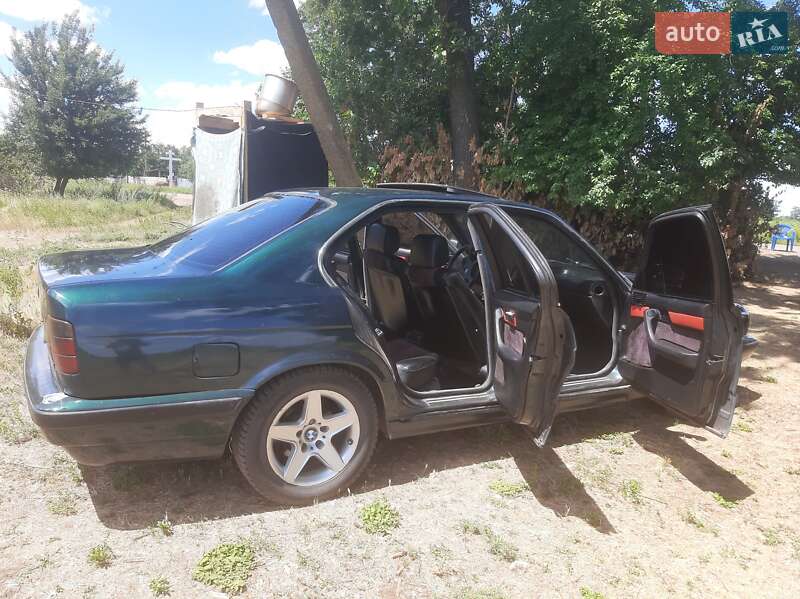 Седан BMW 5 Series 1990 в Новой Одессе фото 12 Седан BMW 5 Series 1990 в Новой Одессе