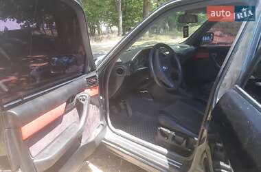 Седан BMW 5 Series 1990 в 