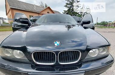 Седан BMW 5 Series 2001 в Черкасах