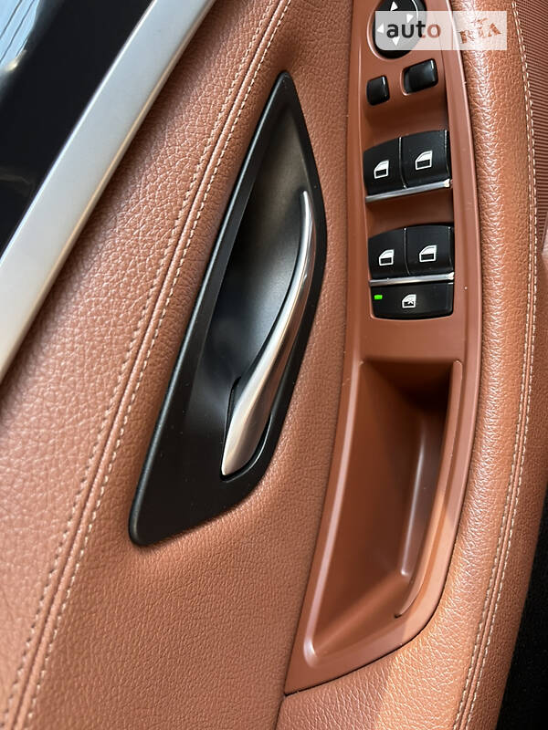 Універсал BMW 5 Series 2017 в Івано-Франківську