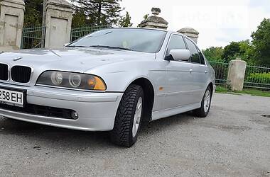 Седан BMW 5 Series 2000 в Тернополі