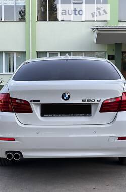 Седан BMW 5 Series 2014 в Тульчине