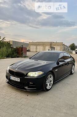 Седан BMW 5 Series 2012 в Чернівцях