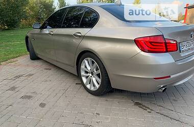 Седан BMW 5 Series 2010 в Львове