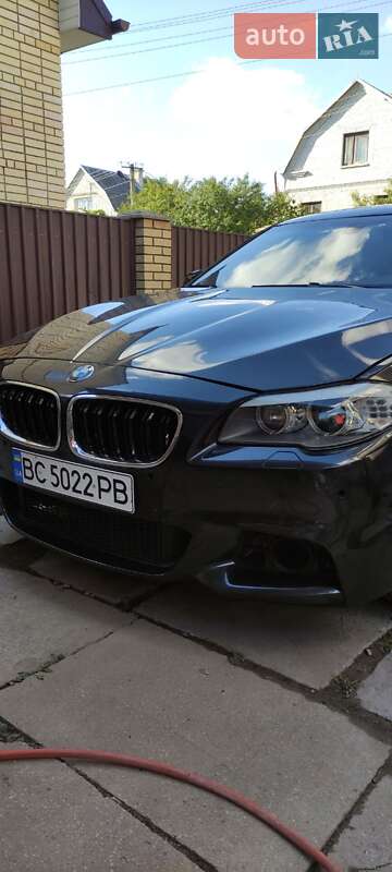 Седан BMW 5 Series 2012 в Золочеве