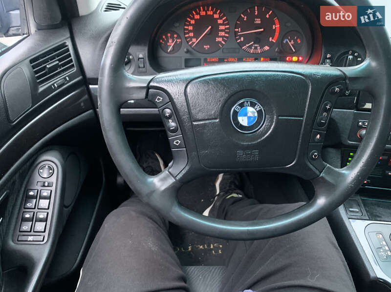 Седан BMW 5 Series 2001 в Львові фото 9 Седан BMW 5 Series 2001 в Львові