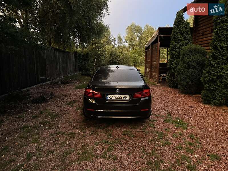 Седан BMW 5 Series 2011 в Киеве