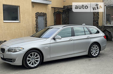 Универсал BMW 5 Series 2010 в Киеве