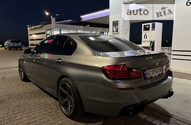 Седан BMW 5 Series 2012 в Львові