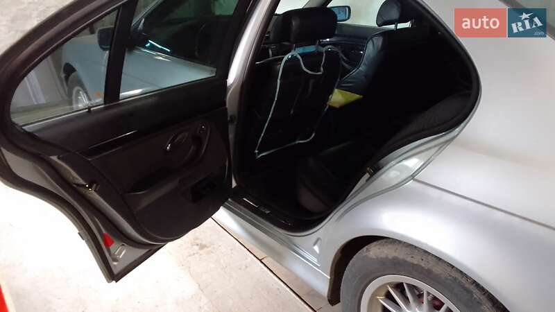 Седан BMW 5 Series 1998 в Баранівці