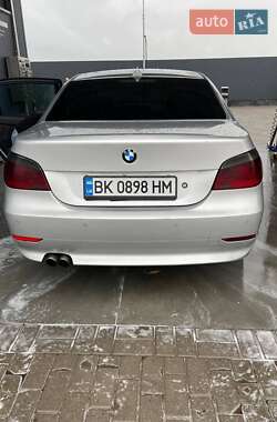 Седан BMW 5 Series 2004 в 