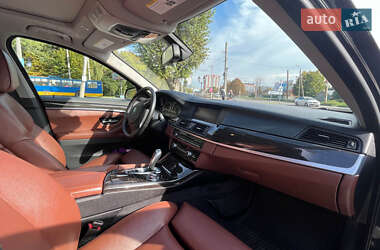 Седан BMW 5 Series 2013 в 