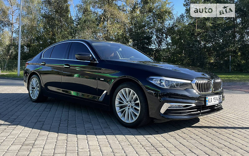 Седан BMW 5 Series 2017 в Киеве