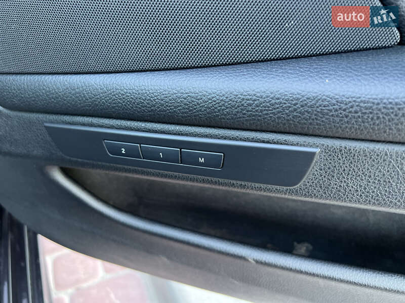 Седан BMW 5 Series 2013 в Львові