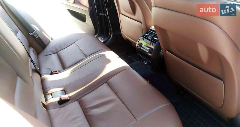 Универсал BMW 5 Series 2017 в Дружбе