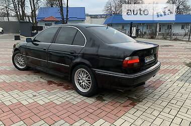 Седан BMW 5 Series 1997 в Запорожье