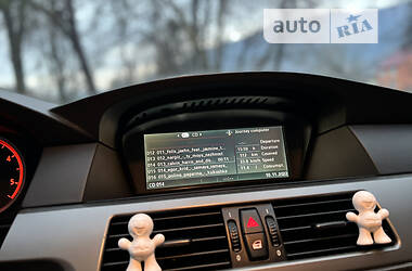 Седан BMW 5 Series 2005 в 
