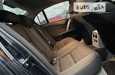 Седан BMW 5 Series 2005 в 