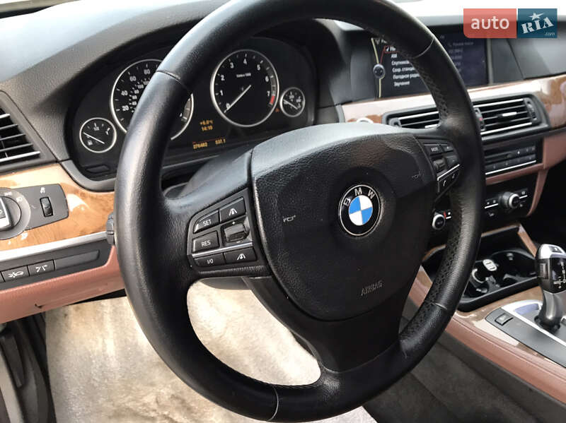 Седан BMW 5 Series 2010 в Києві
