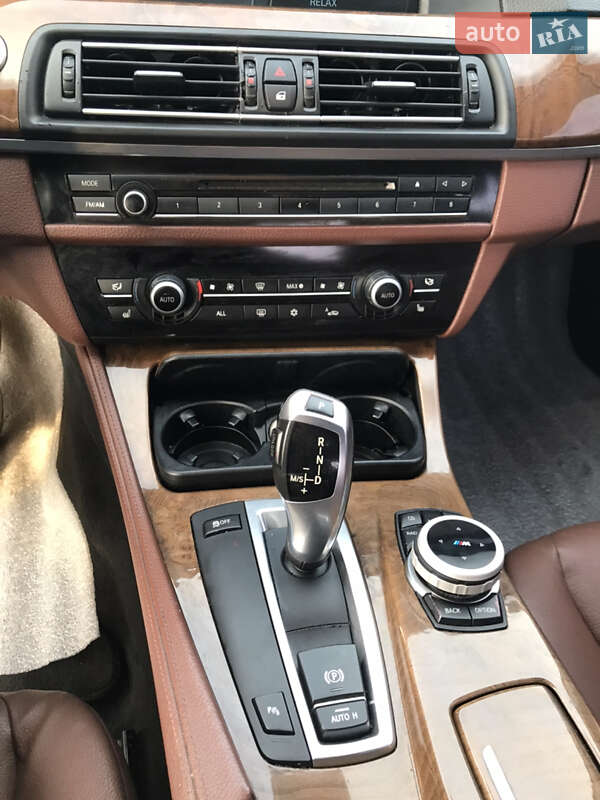 Седан BMW 5 Series 2010 в Києві