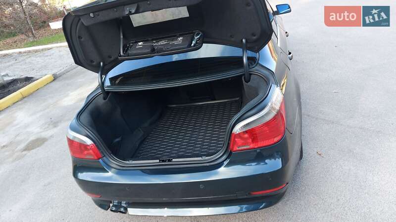 Седан BMW 5 Series 2005 в Львове фото 33 Седан BMW 5 Series 2005 в Львове