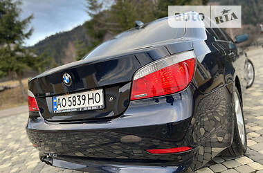 Седан BMW 5 Series 2005 в 